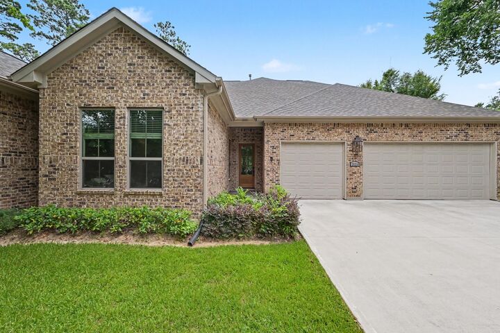 Property Photo: 25210 Wilkes Park TX 77375