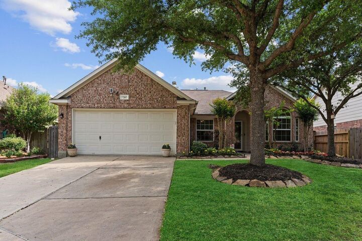 Property Photo:  7207 Palmito Ranch Drive  TX 77406 