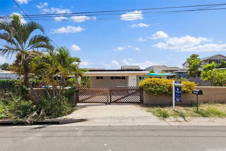 Property Photo:  87-325 Heleuma Street  HI 96792 