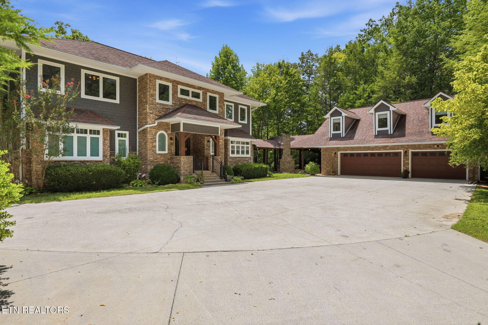 Property Photo:  454 Pa Proffitt Rd  TN 37738 