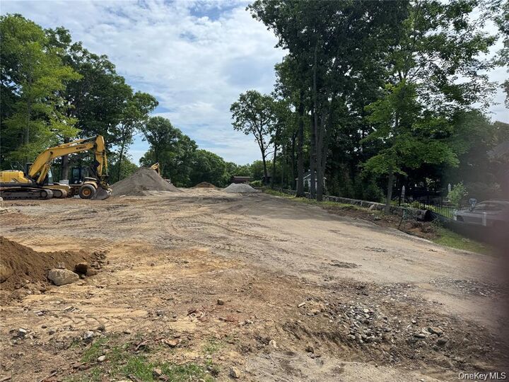 Property Photo: Lot 3 Dorchester Glen NY 10598