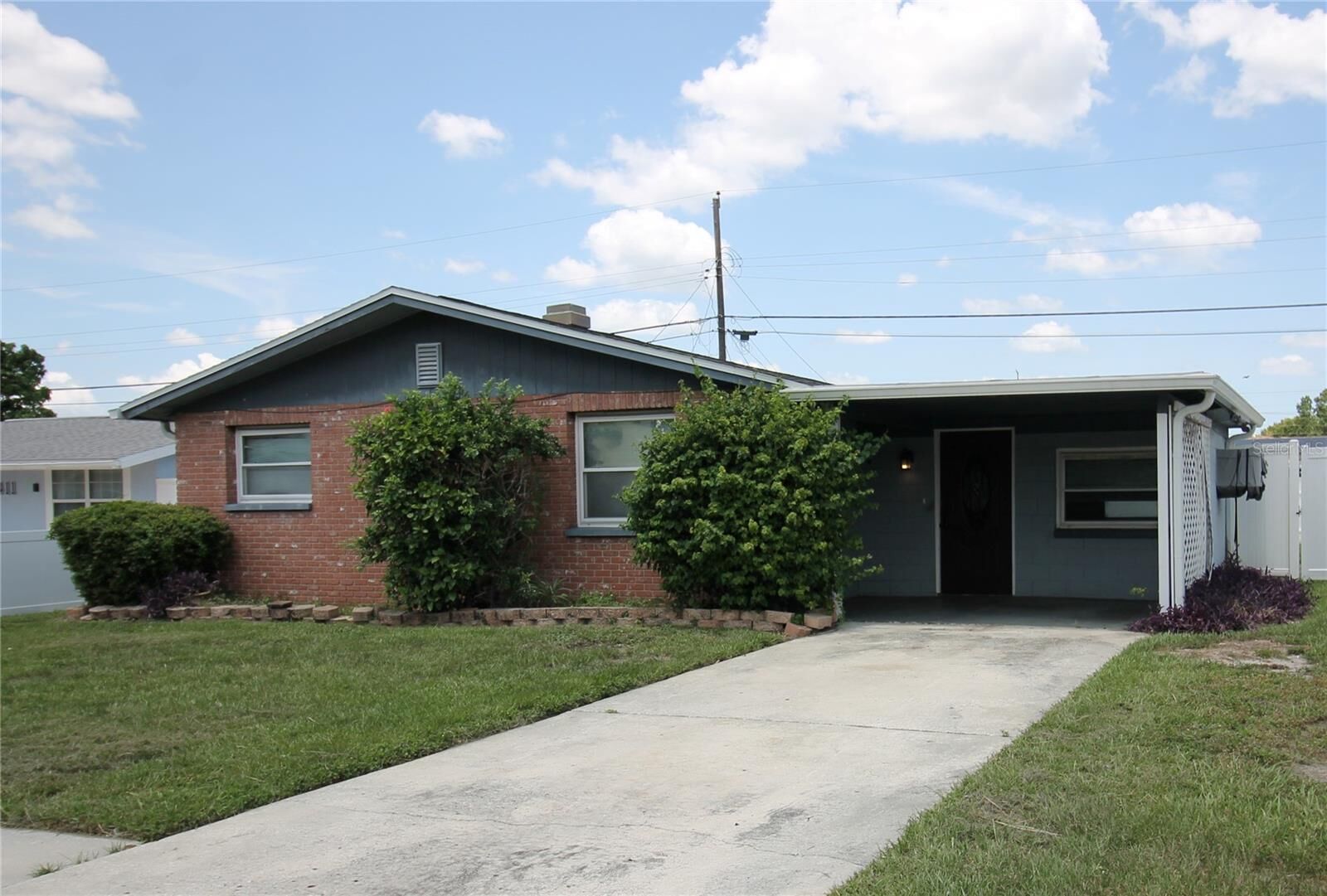 Property Photo: 4409 W Minnehaha Street FL 33614