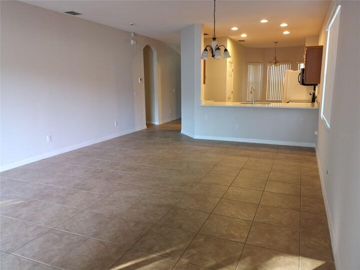 Property Photo:  5118 Santa Ana Drive  FL 32837 