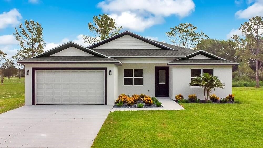 Property Photo:  551 Dowling Circle  FL 32159 