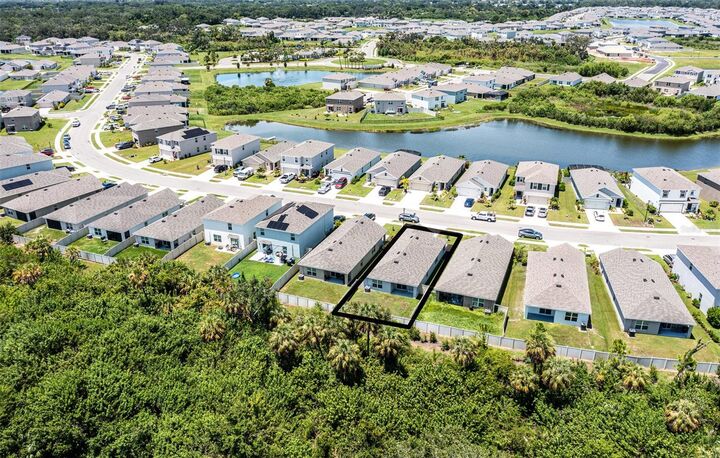 Property Photo:  5185 Rocky Coast Place  FL 34221 