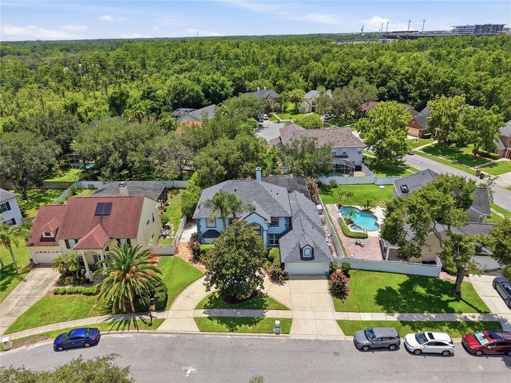 Property Photo: 1307 Hampstead Terrace FL 32765