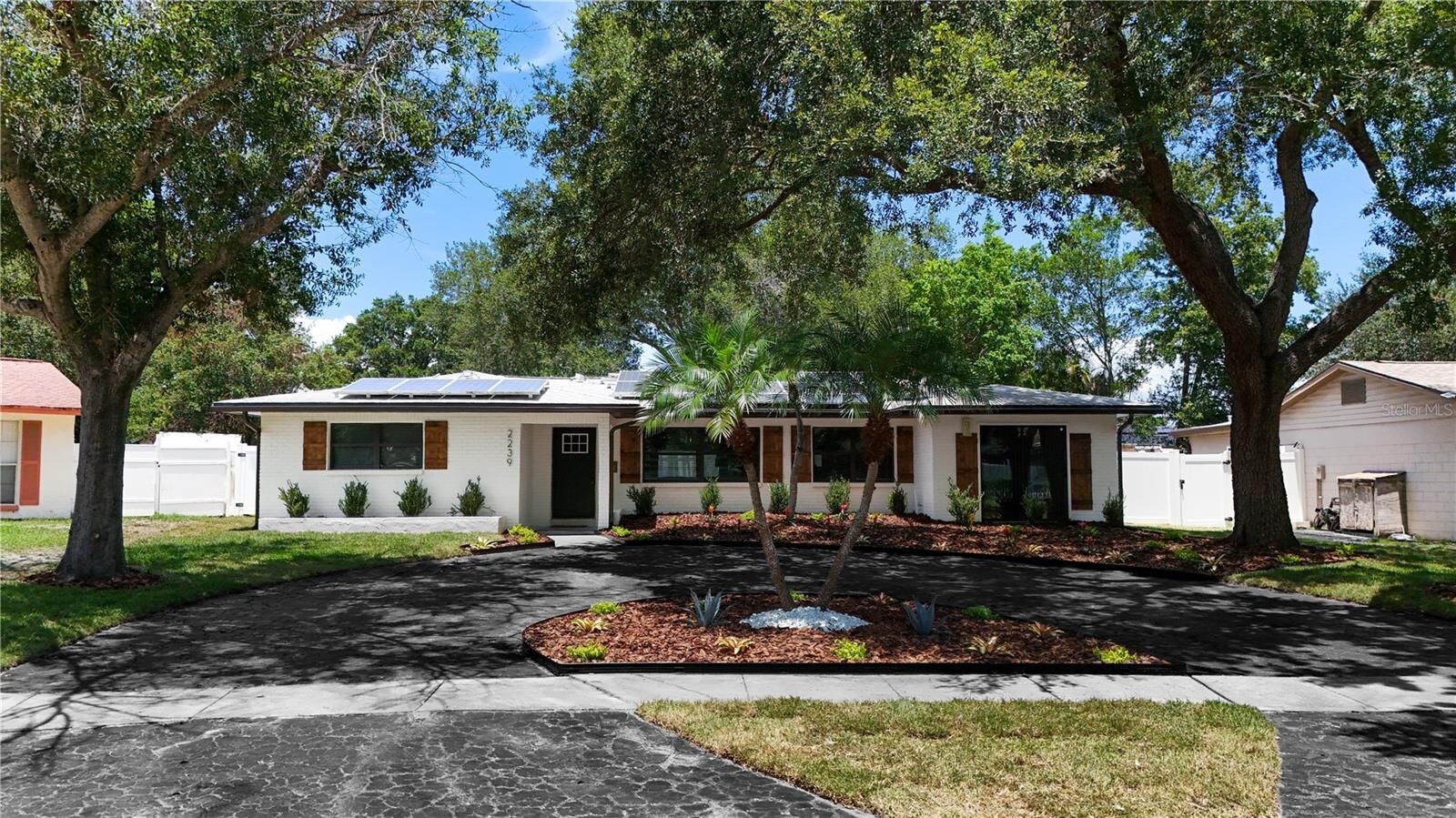 Property Photo:  2239 68th Avenue N  FL 33702 