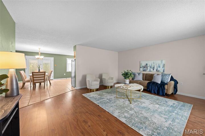 Property Photo:  309 Bauer Lane  IL 62062 