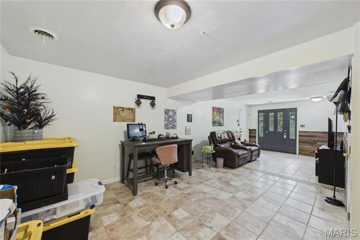 Property Photo:  1031 Palmer Lane  MO 63052 