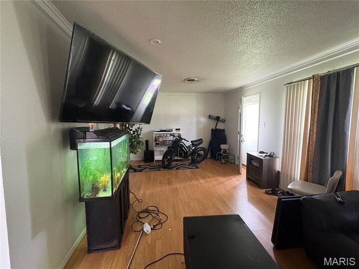Property Photo:  2605 Cayuga Street  IL 62040 