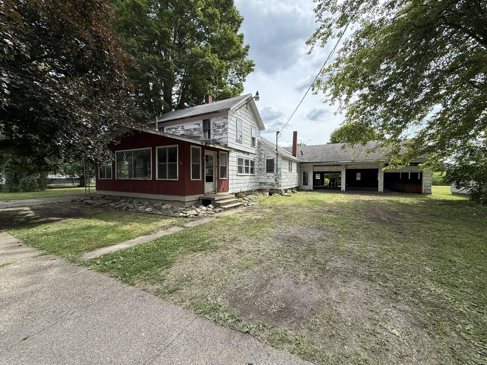 Property Photo:  121 Prentiss Street  MI 49227 