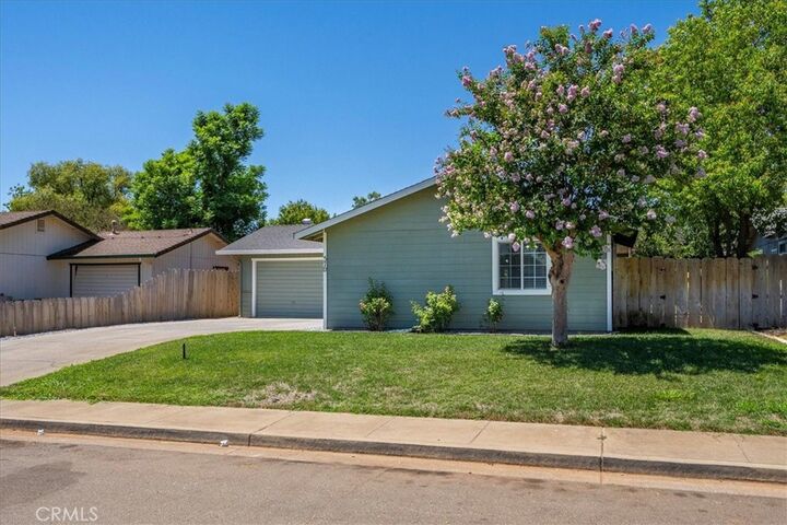 Property Photo: 570 Spyglass CA 96080