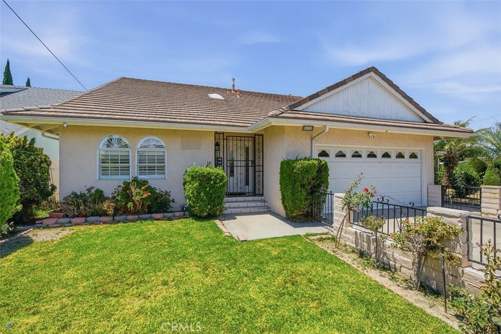 Property Photo:  21815 Martin  CA 90745 