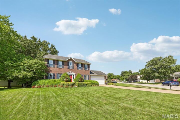 Property Photo:  200 Oxford Avenue  IL 62208 