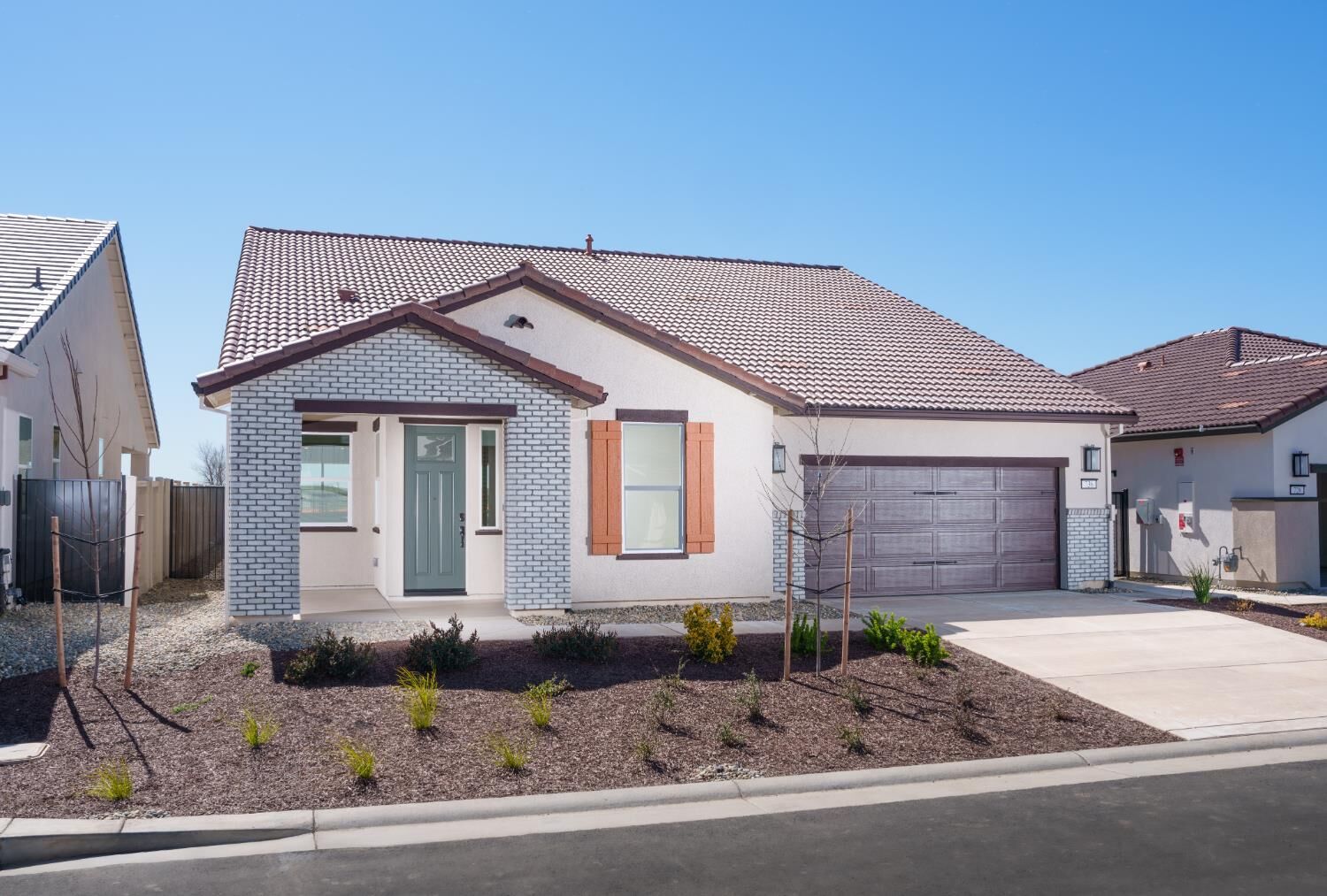 Property Photo: 6064 Wynola Street CA 95762