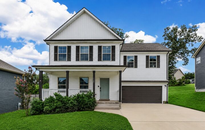 Property Photo:  1381 Sussex Dr  TN 37042 