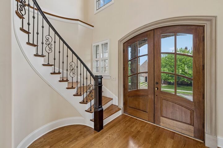 Property Photo:  201 Higginson Pl S  TN 37066 