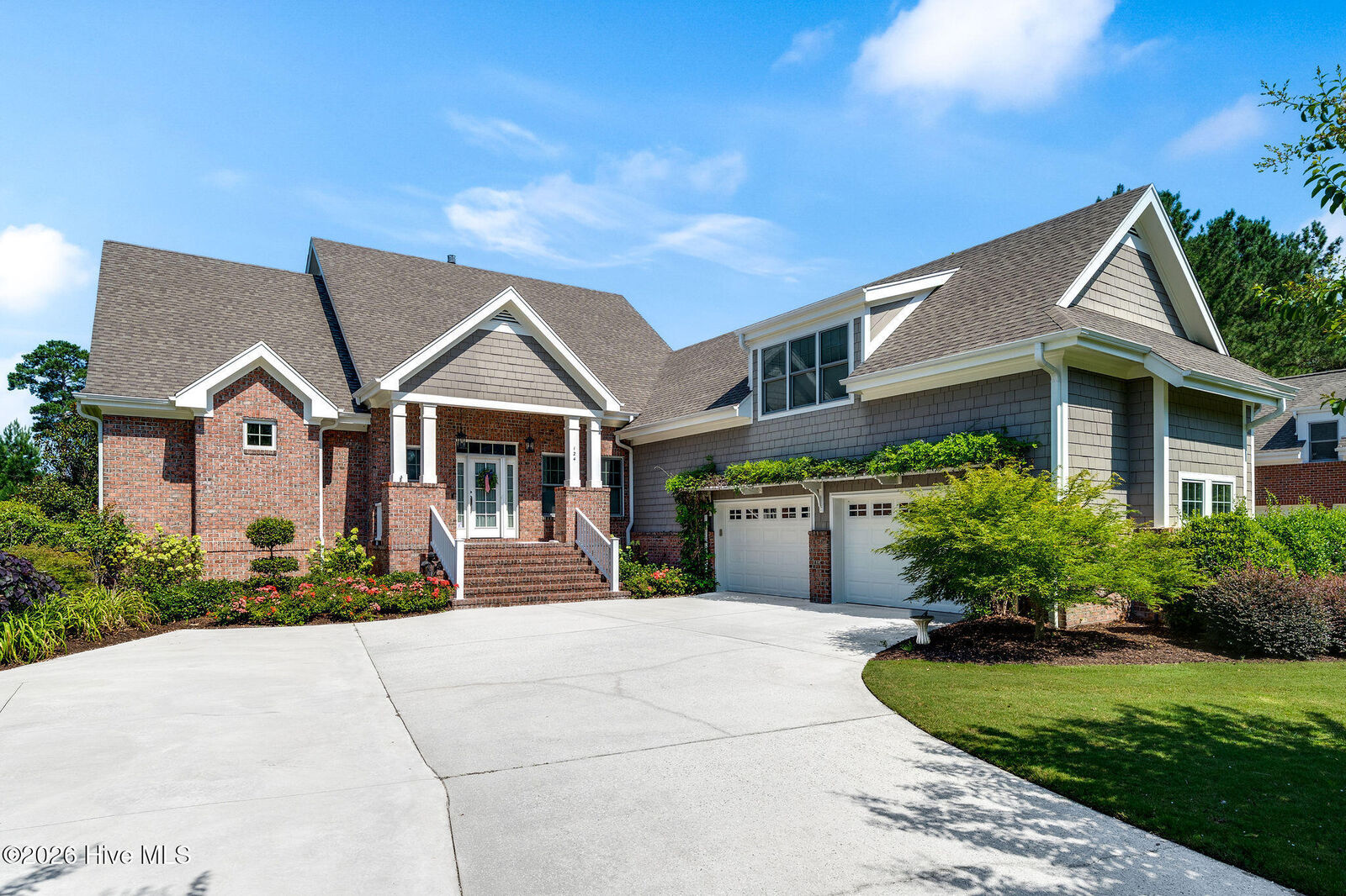 Property Photo:  124 Cedar Point Drive  NC 28466 