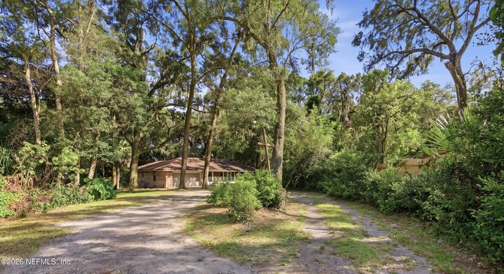 Property Photo:  681 Mickler Road  FL 32211 