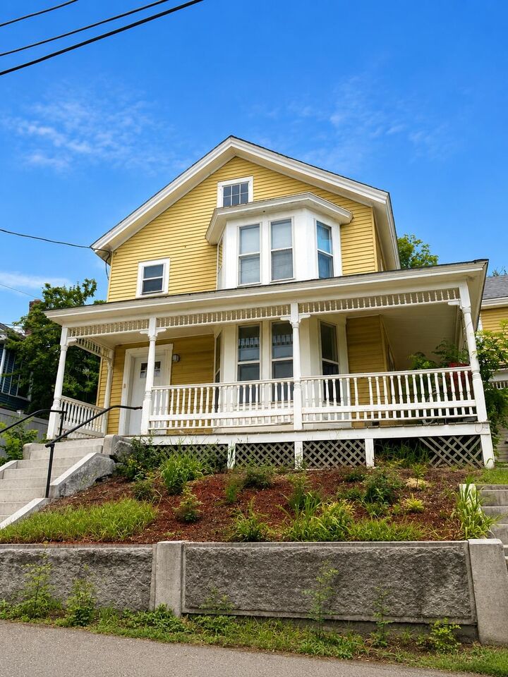 Property Photo: 60 Washington Street NH 03301