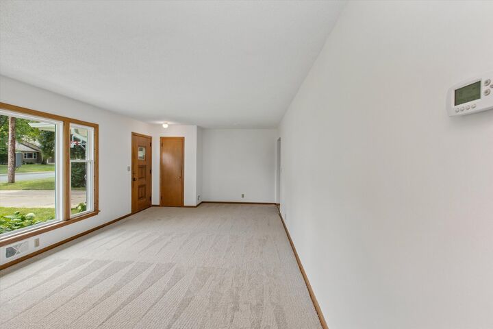 Property Photo: 9908 Humboldt Avenue S MN 55431