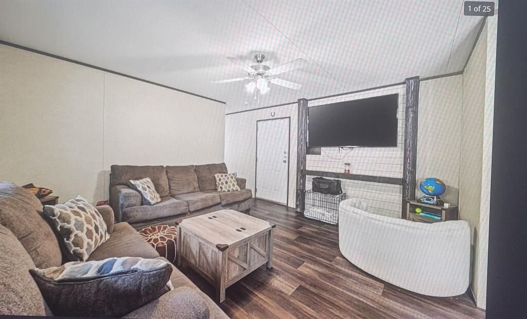 Property Photo:  1240 N Cowan Avenue 17  TX 75057 
