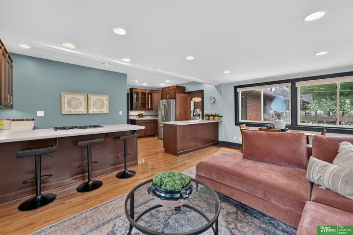 Property Photo: 2010 N 54th Street NE 68104