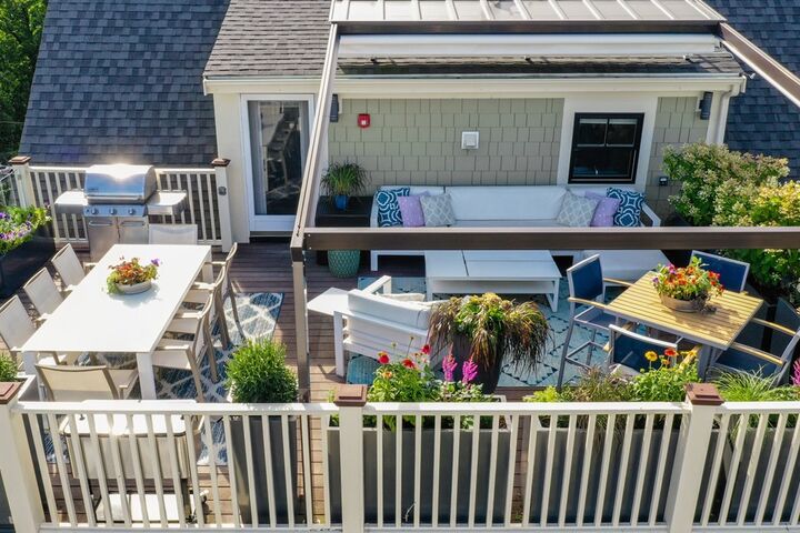 Property Photo: 43 Salcombe St 4 MA 02125