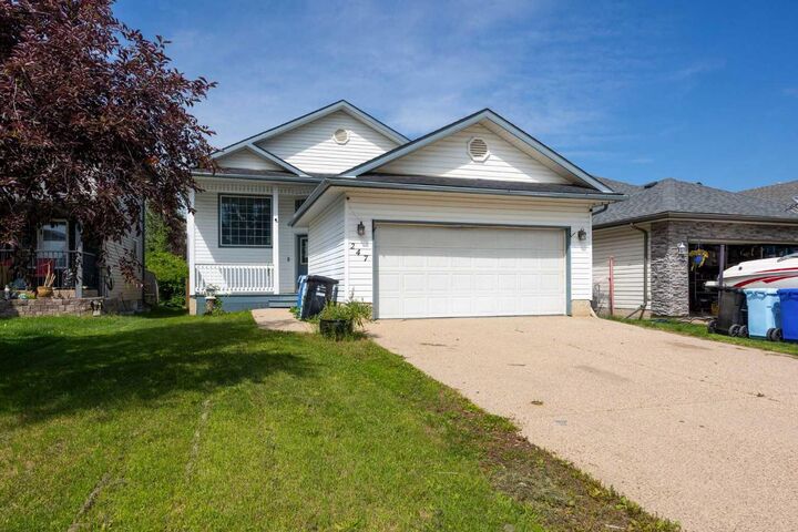 Property Photo:  247 Warren Road  AB T9H 5J9 