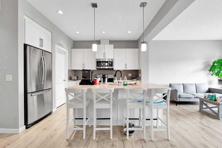 Property Photo: 75 Evanscrest Way NW AB T3P 0R7