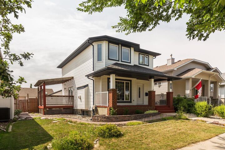 Property Photo: 86 Riverstone Boulevard W AB T1K 7X5