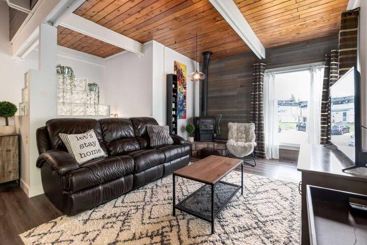 333 Braxton Place SW 4 — photo 1