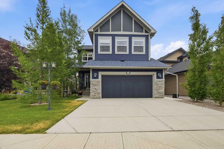 224 Kingston Way SE — photo 1