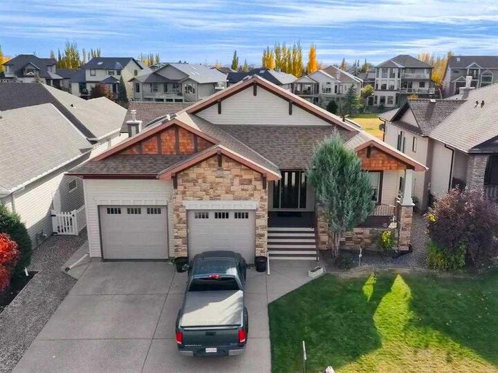 Property Photo:  534 Canyon Cove W  AB T1K 2N4 