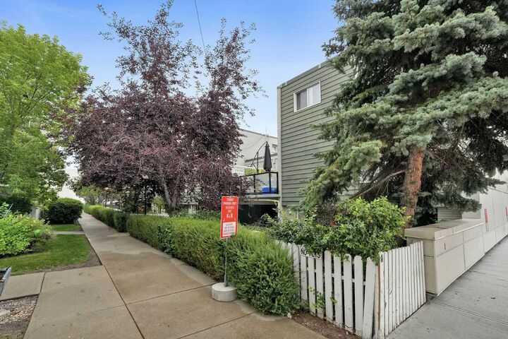 Property Photo: 6919 Elbow Drive SW 104 AB T2V 0E6