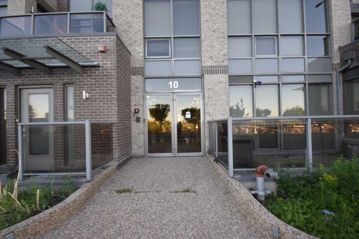 Property Photo: 14605 Shawnee Gate SW 14605 AB T2Y 0K4