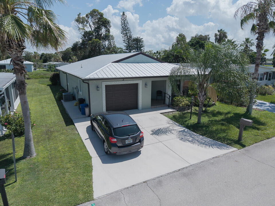 Property Photo:  3 El Camino Real  FL 34952 