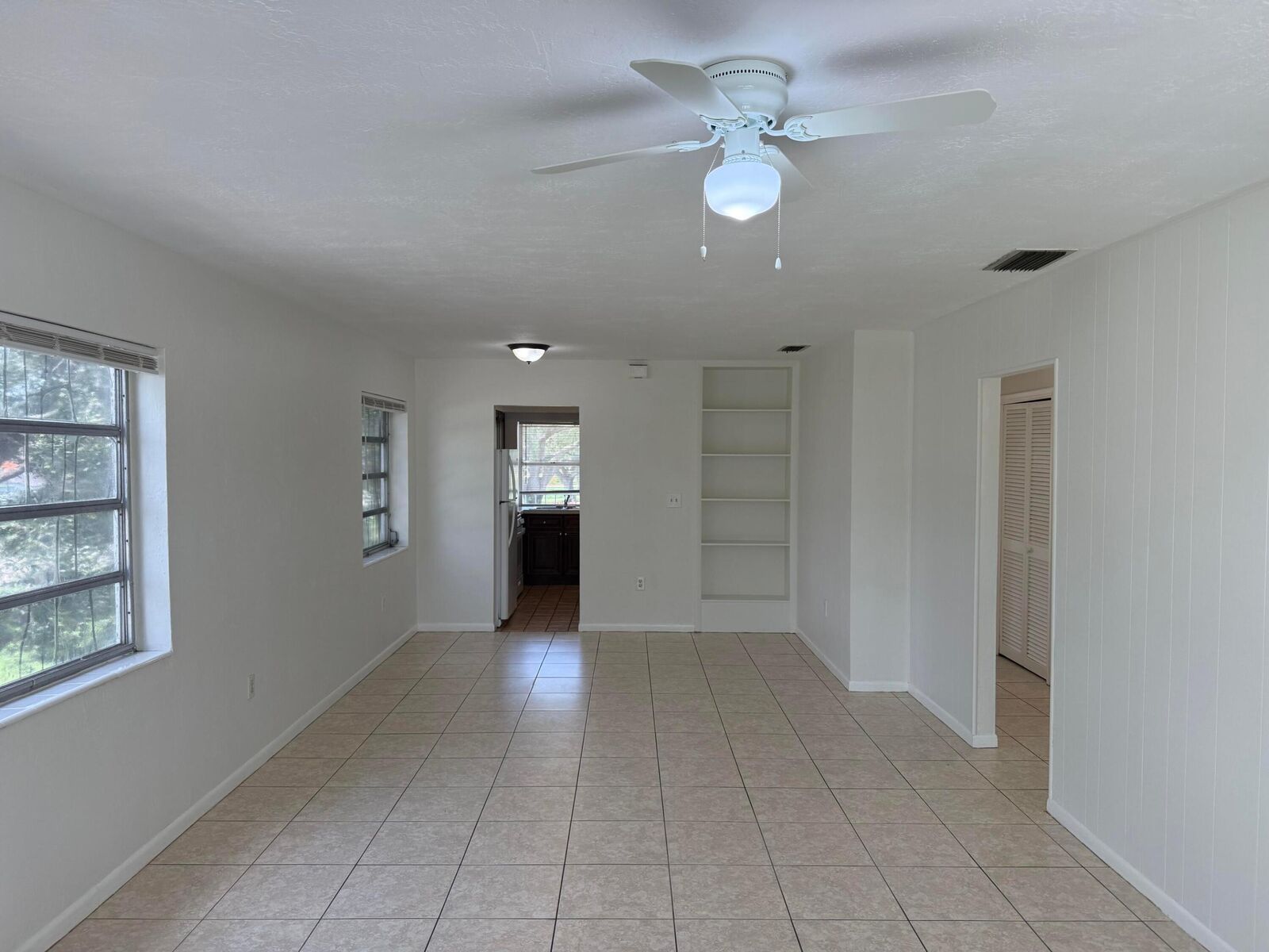 Property Photo:  199 SW 15th Street 3  FL 33432 