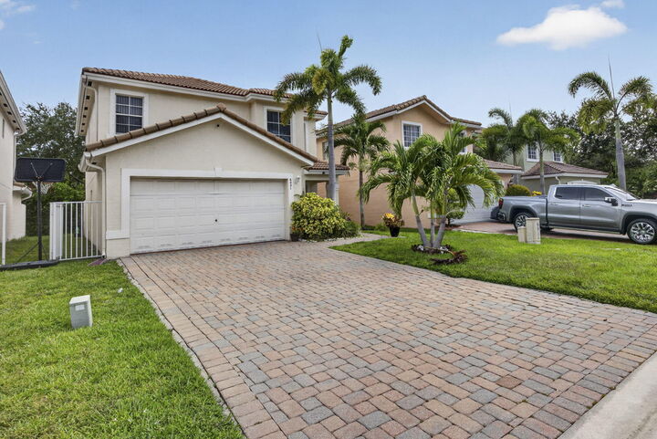 Property Photo:  6021 Adriatic Way  FL 33413 
