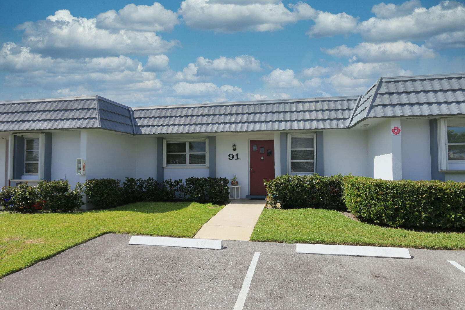 Property Photo:  2886 Fernley Drive E 91  FL 33415 