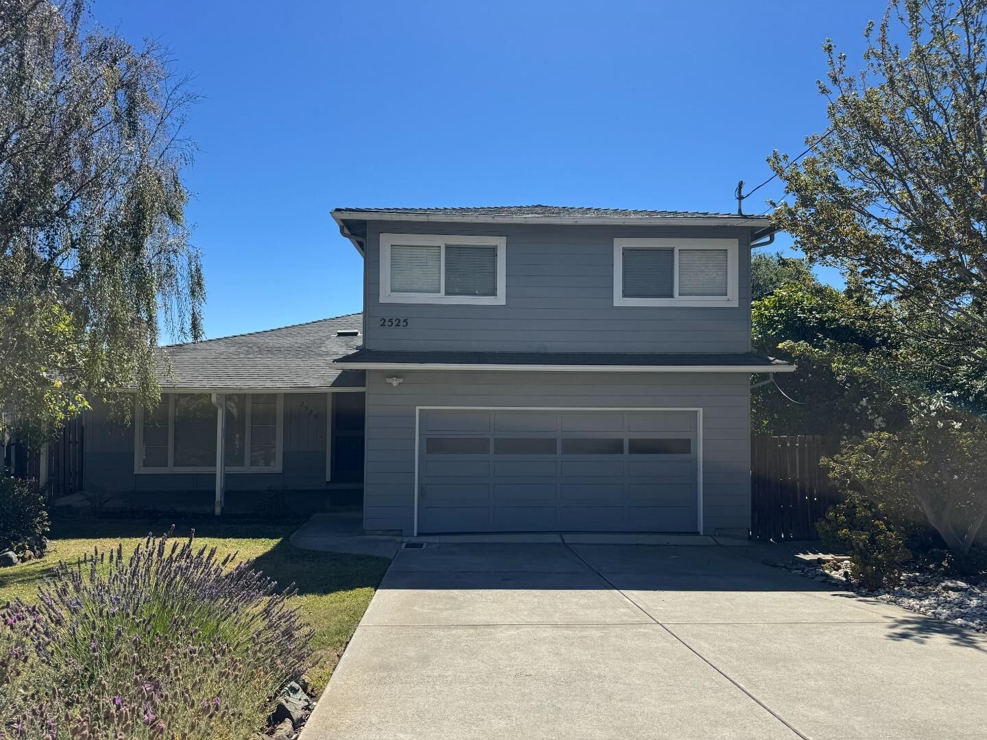 Property Photo:  2525 Dekoven Avenue  CA 94002 