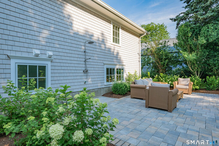 Property Photo:  15 Highland Terrace  CT 06443 