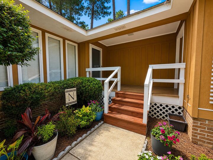 Property Photo: 106 Wateree Drive SC 29142