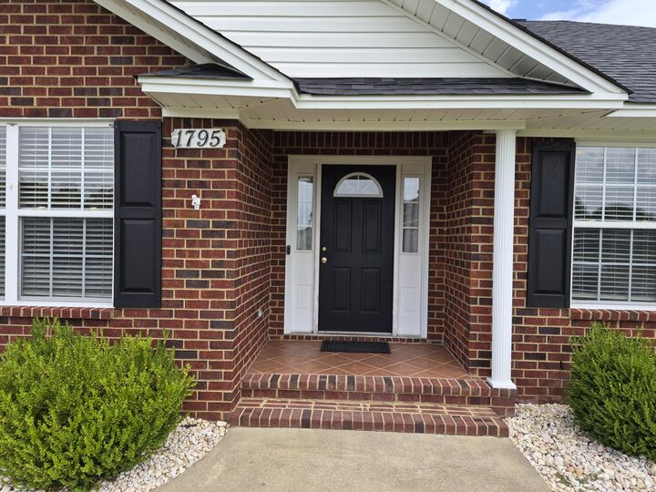 Property Photo: 1795 Lirope Way SC 29154