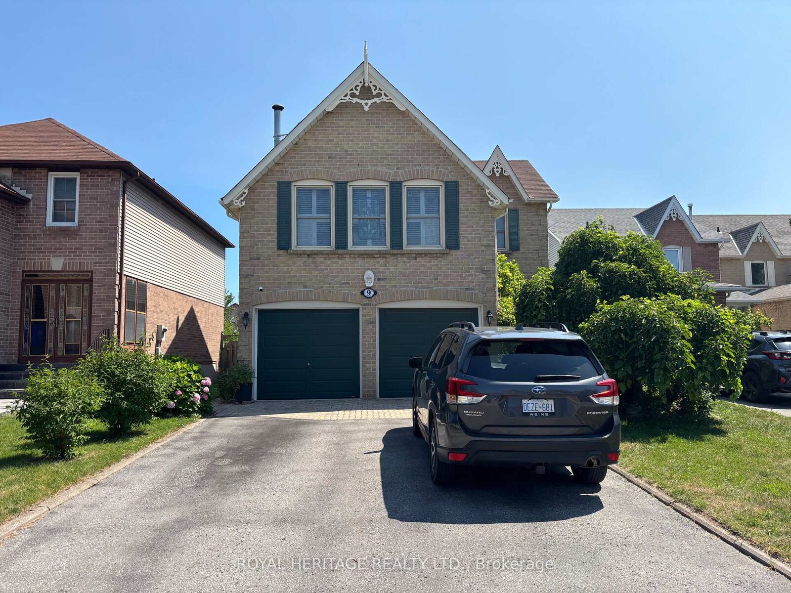 Property Photo:  9 Dowers Drive  ON L1T 3C8 