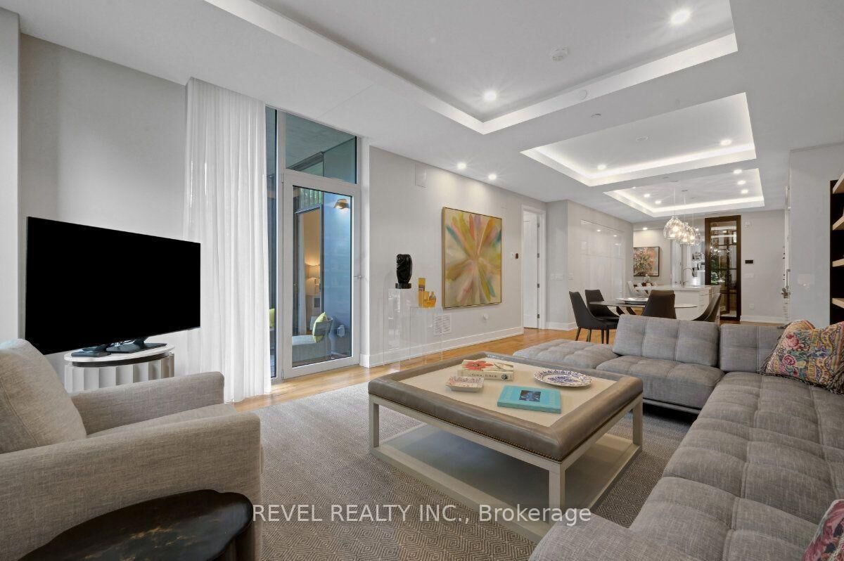 Property Photo:  372 Queen Elizabeth Drive 103  ON K1S 5W7 