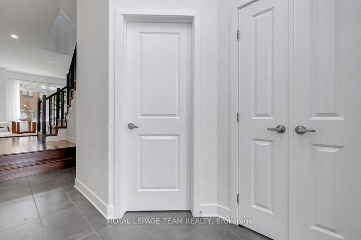 Property Photo:  822 Chipping Circle  ON K4M 0E7 