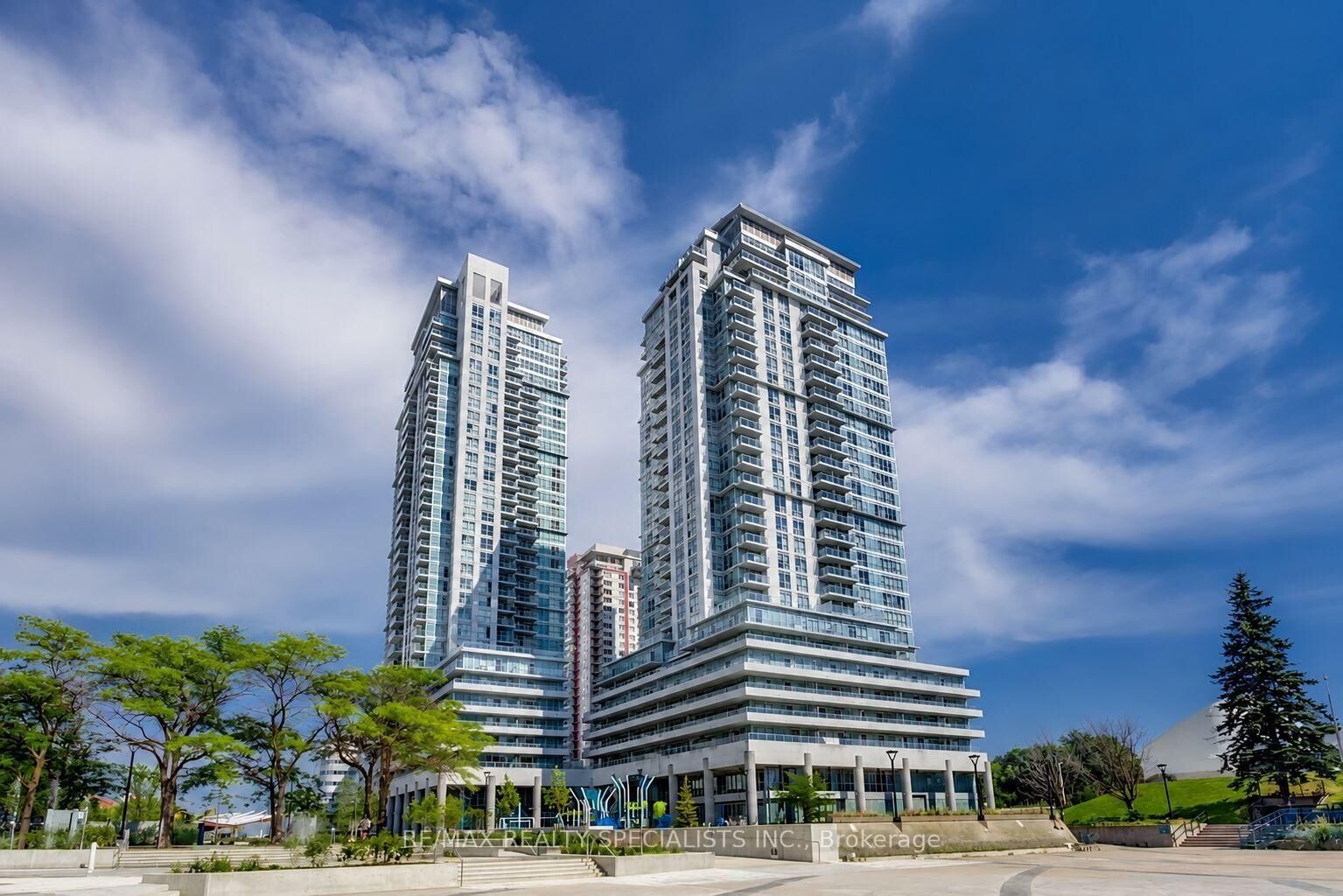 Property Photo: 60 Town Centre Court 408 ON M1P 0B1