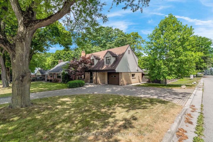 Property Photo:  463 Riverside Drive  ON N6H 2R9 