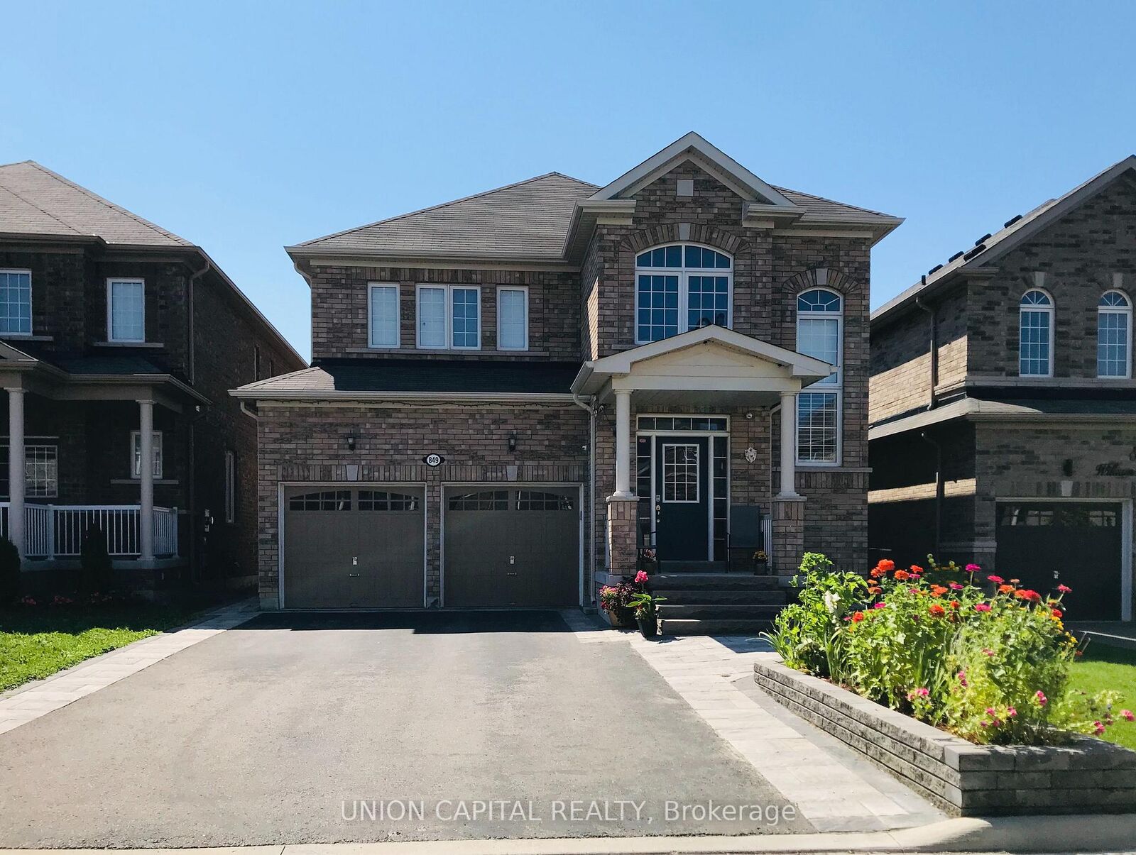 Property Photo:  849 William Lee Avenue Bsmt  ON L1K 0W2 